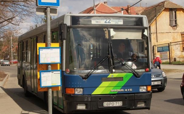 22-es