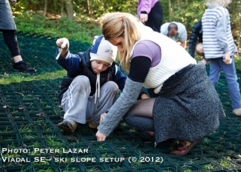 247389_10151481063717571_882609518_n