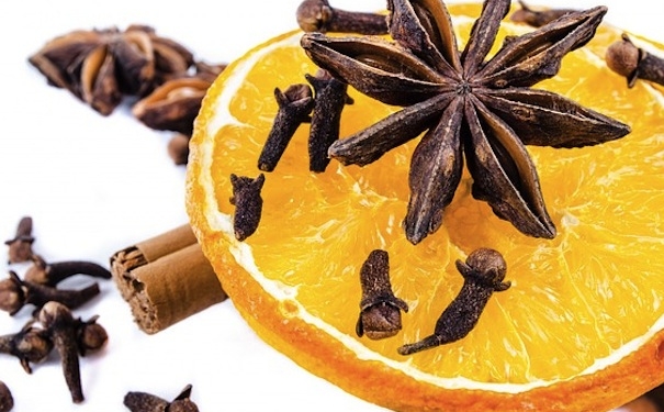 cinnamon-316438_640_pix