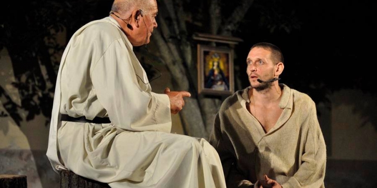 11949396_158100451191957_5011160353565709504_n-22