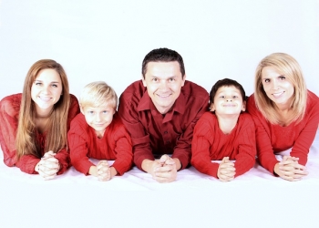 family-521551_960_720