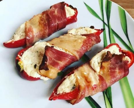 36930945_240495263412835_4846544884691107840_n