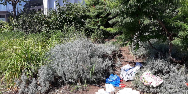 A Széll Kálmán tér egyre elhanyagoltabb, gazdátlanabb. Nem működik a szökőkút sem