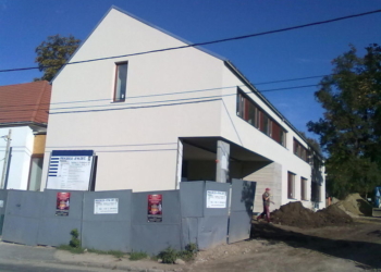 10 éve adták át a megújult Budakeszi Városházát