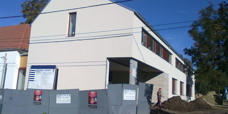 10 éve adták át a megújult Budakeszi Városházát