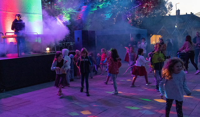 Sokan voltak a jó hangulatú budakeszi utcabálon